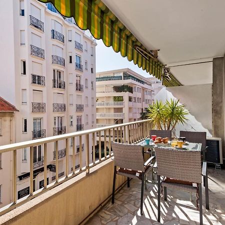 Majestic Apartment Канны Экстерьер фото