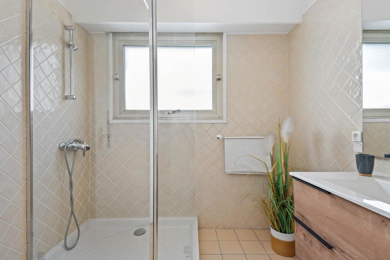 Majestic Apartment Канны Экстерьер фото