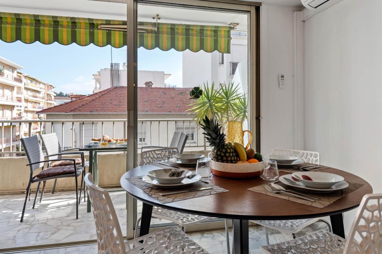 Majestic Apartment Канны Экстерьер фото